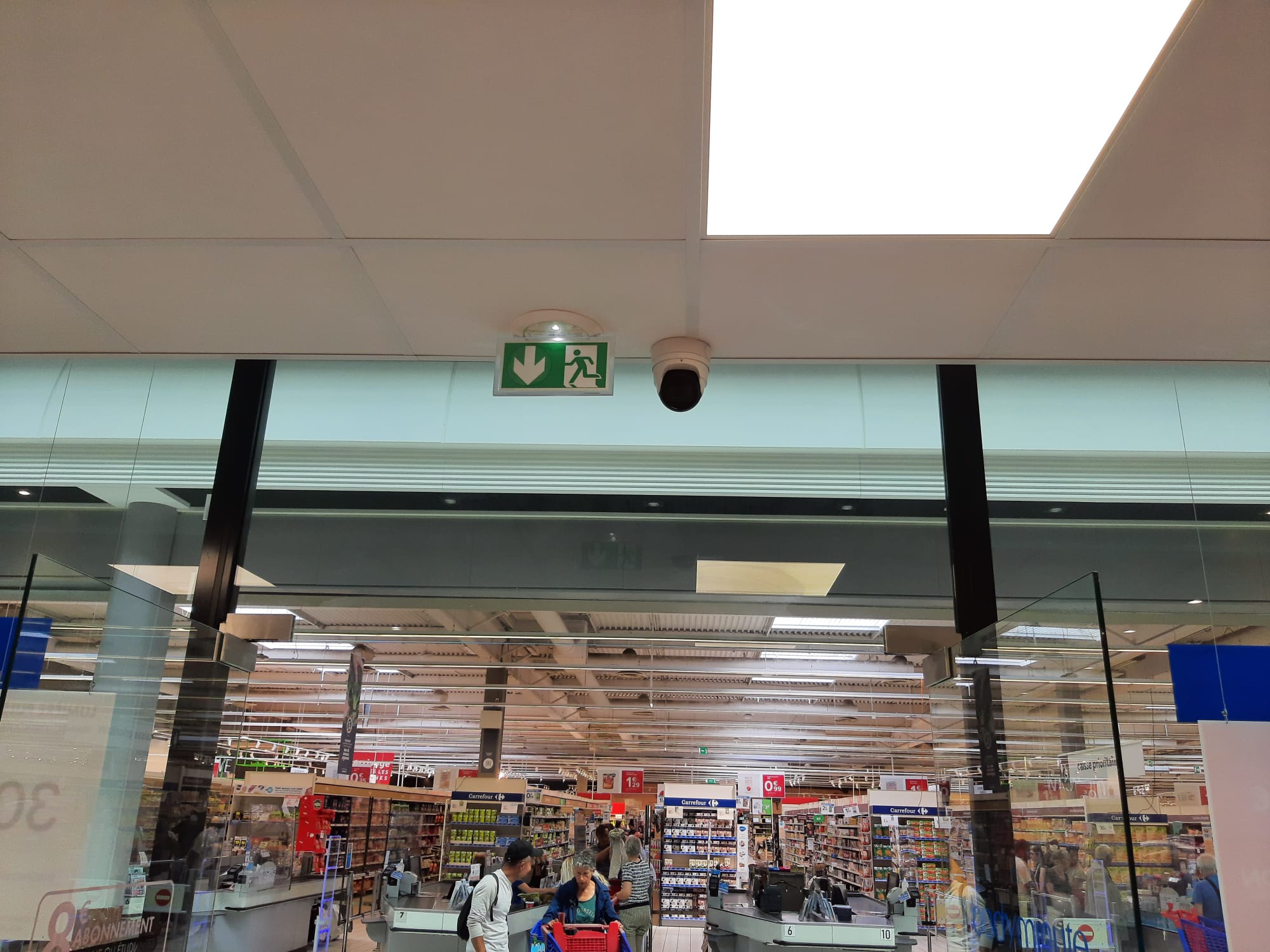 Centre de Beauté - Image 1